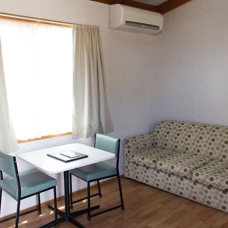 Horsham Holiday Park Екстериор снимка