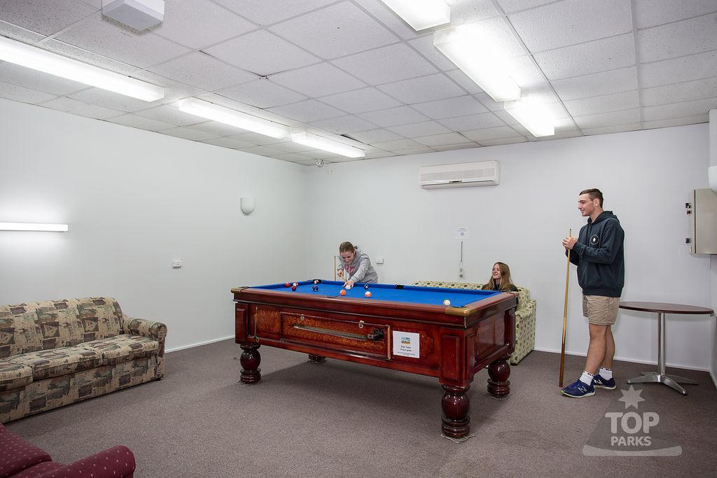 Horsham Holiday Park Екстериор снимка