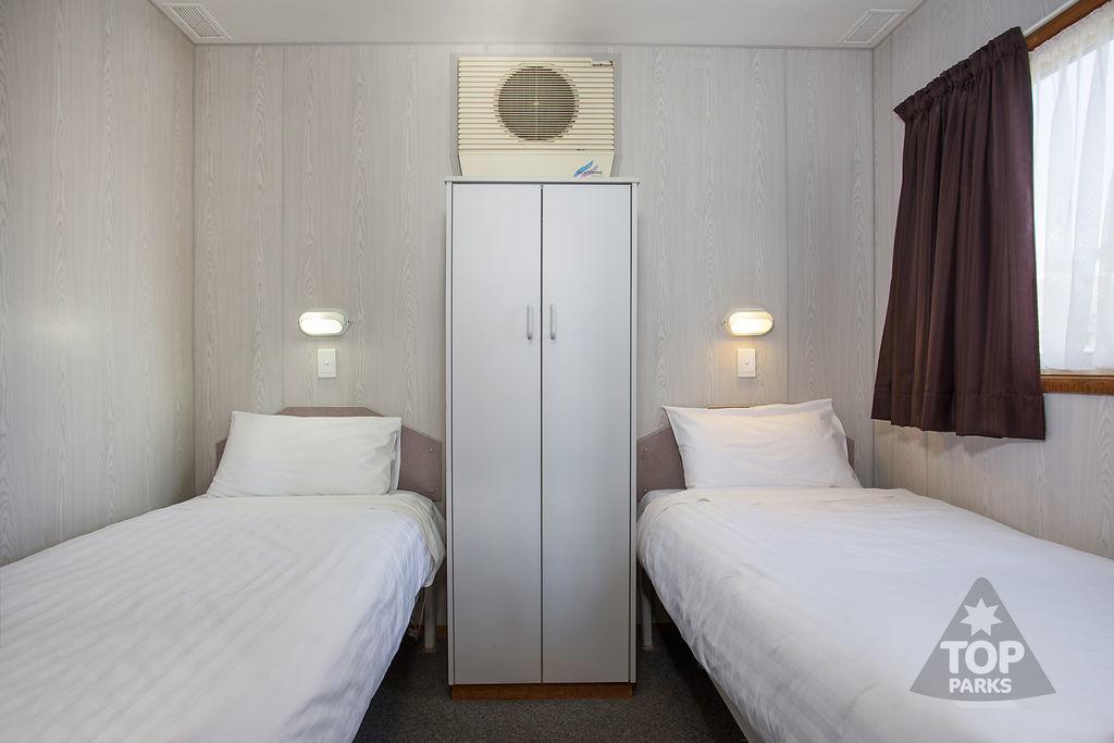 Horsham Holiday Park Екстериор снимка